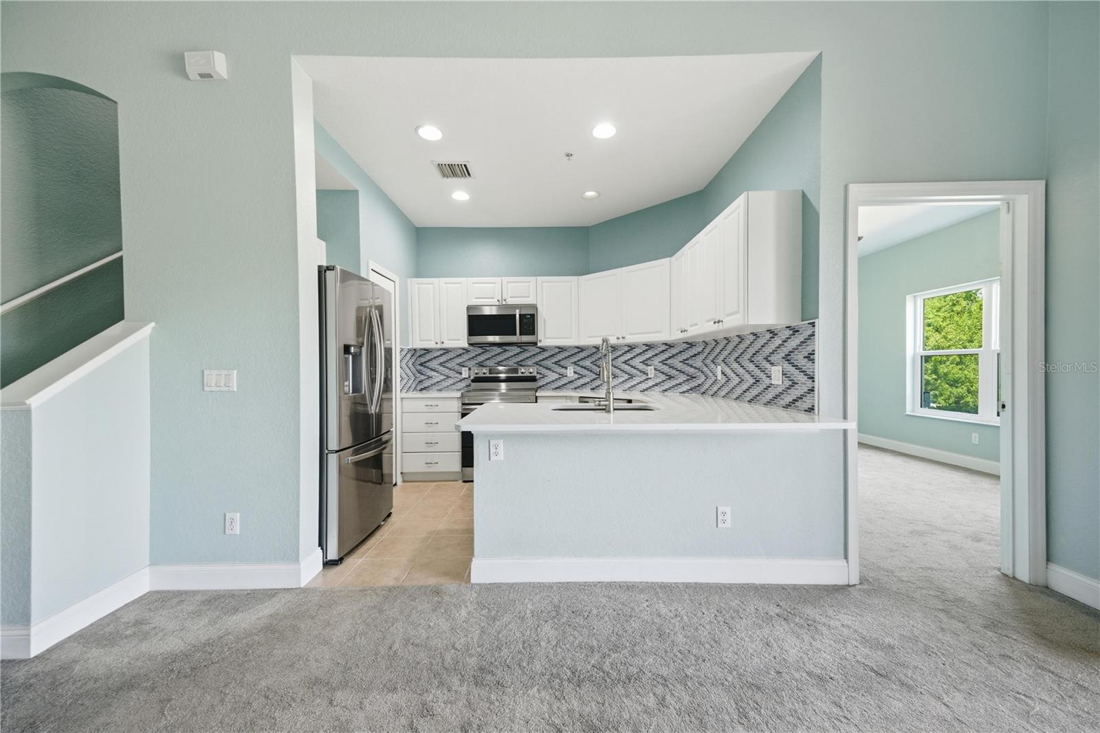 OAK TRAIL - Residential Lease