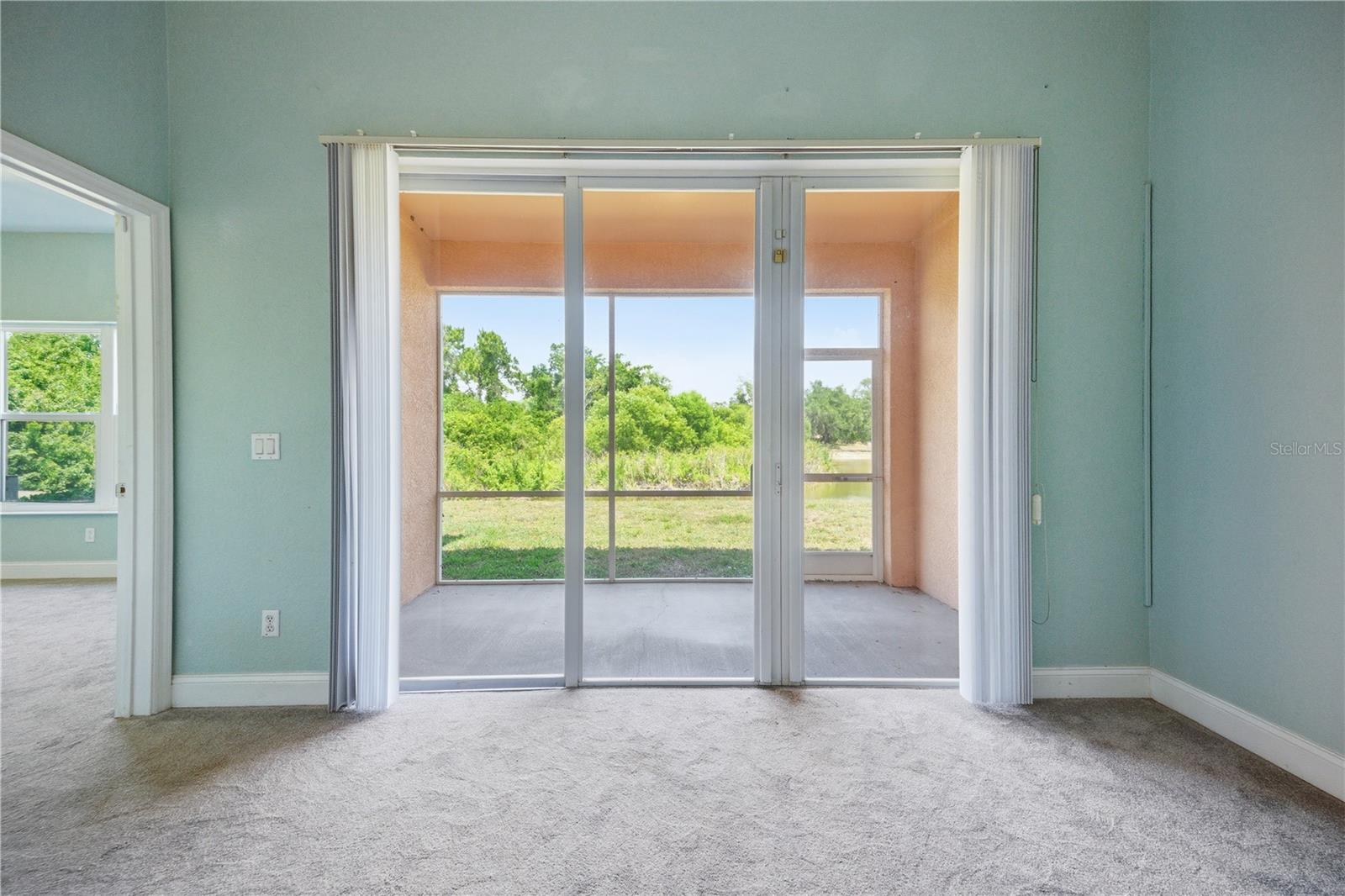 OAK TRAIL - Residential Lease