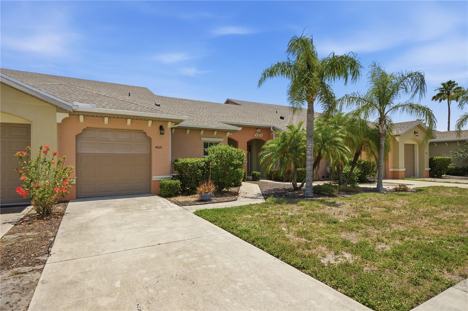 OAK TRAIL - Residential Lease