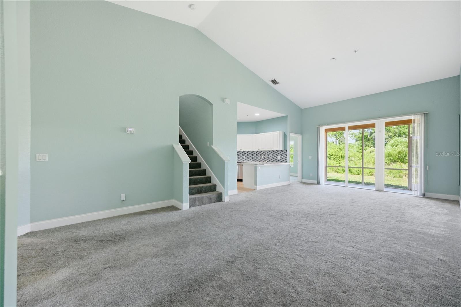 OAK TRAIL - Residential Lease