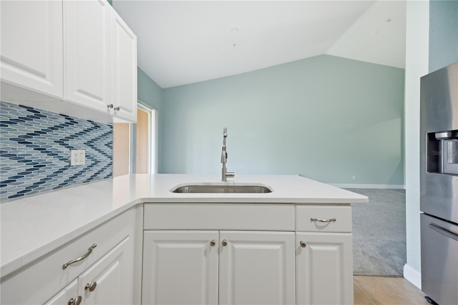 OAK TRAIL - Residential Lease