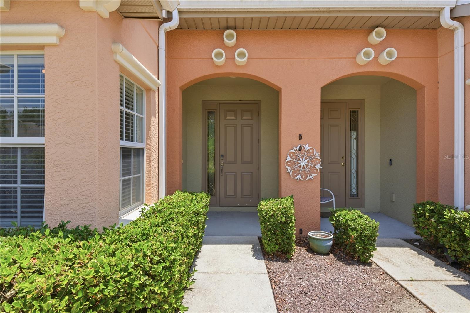 OAK TRAIL - Residential Lease