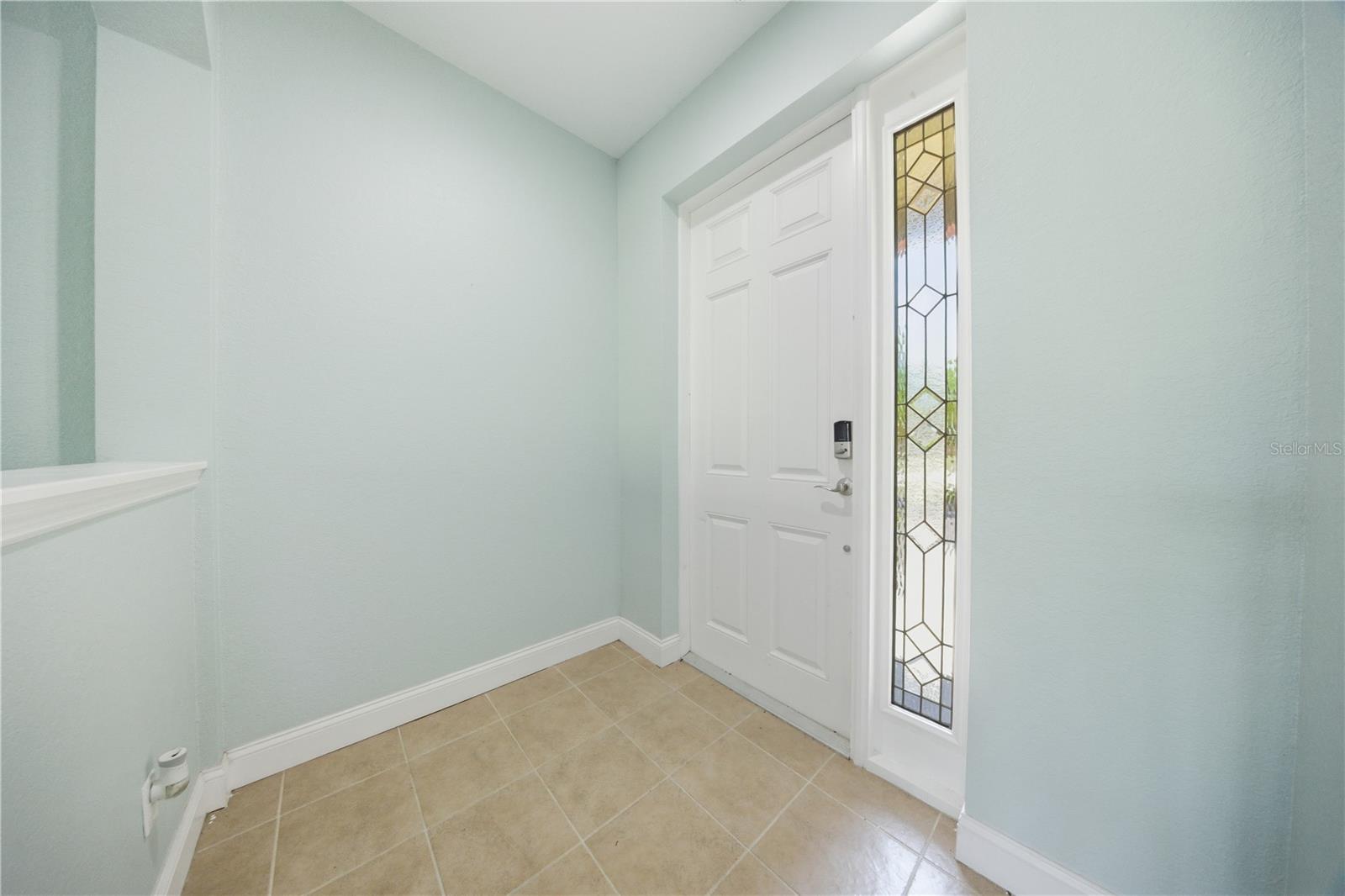 OAK TRAIL - Residential Lease
