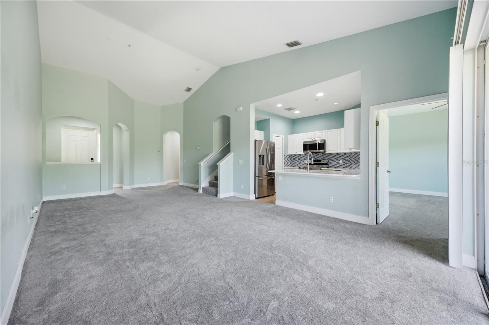 OAK TRAIL - Residential Lease