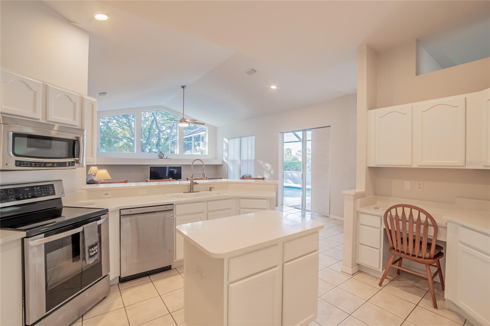 TWIN LAKES PARCELS A2 & B2 - Residential