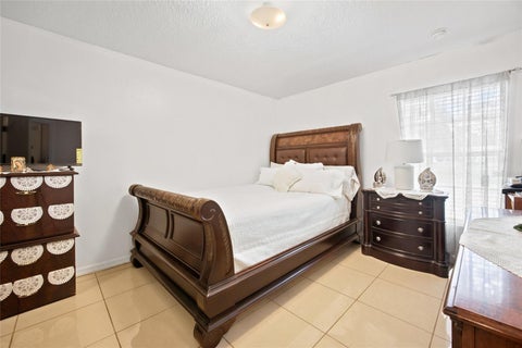 Tiny photo for 366 NW 117th Court, Ocala, FL 34482 (MLS # OM731794)