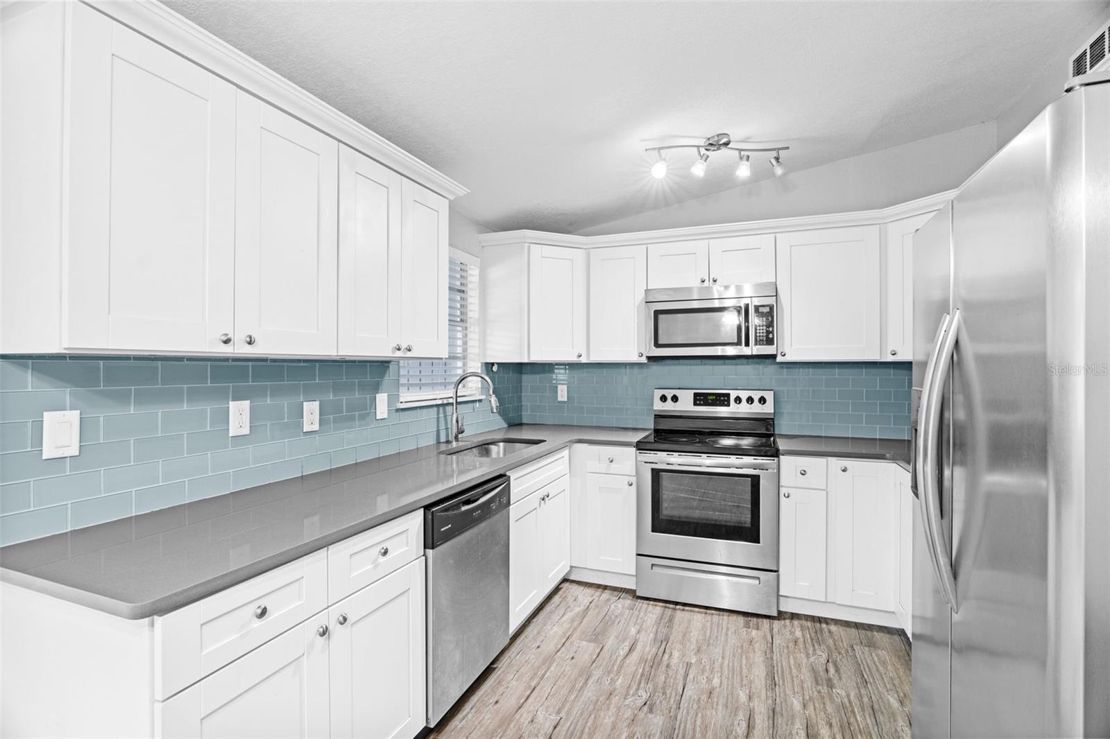 PORT MALABAR UNIT 04 - Residential