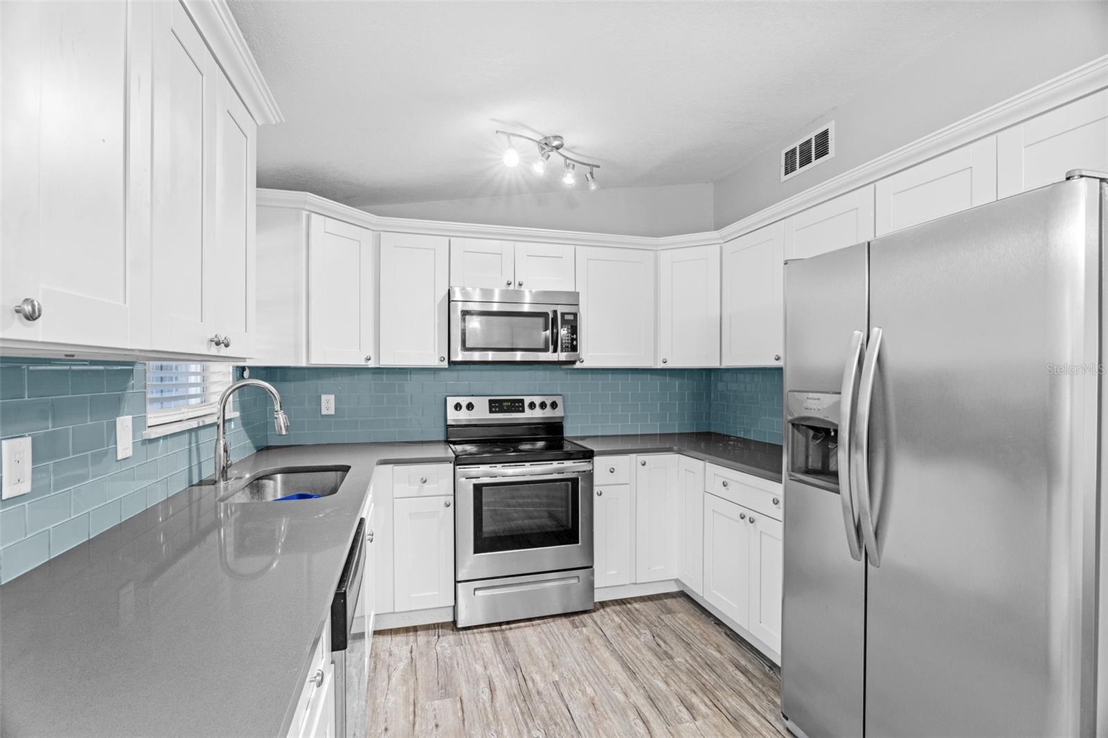 PORT MALABAR UNIT 04 - Residential