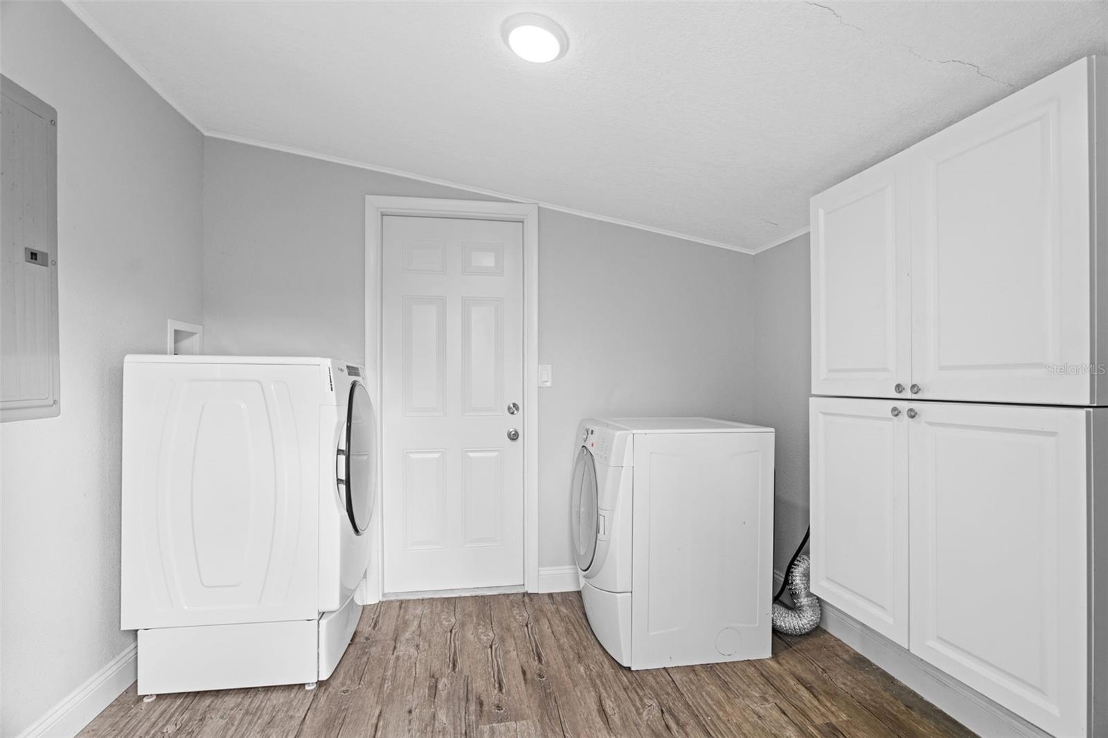 PORT MALABAR UNIT 04 - Residential