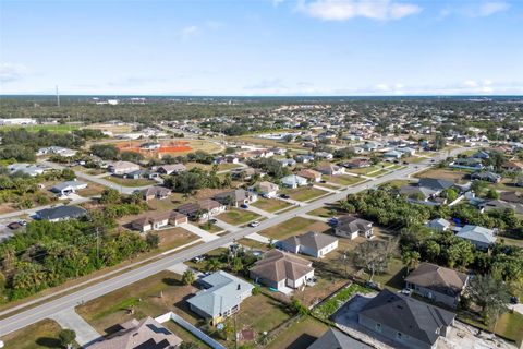 A home in NORTH PORT