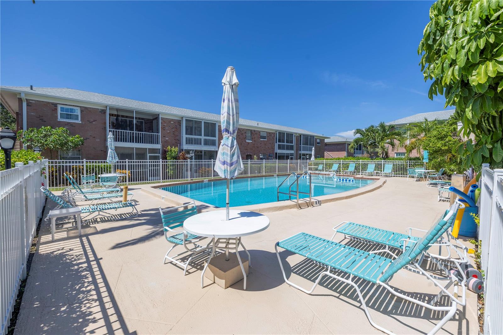 PATRIOT SQUARE APTS - Residential