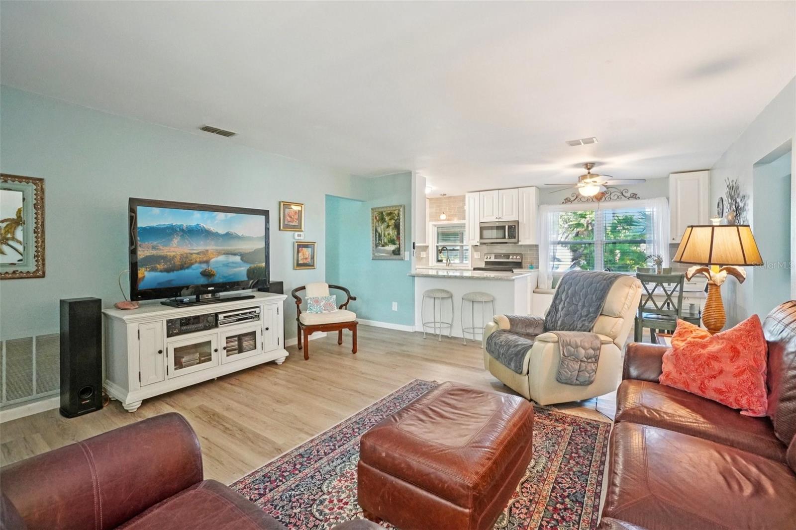 HIGHLAND LAKES UNIT SIX - Residential