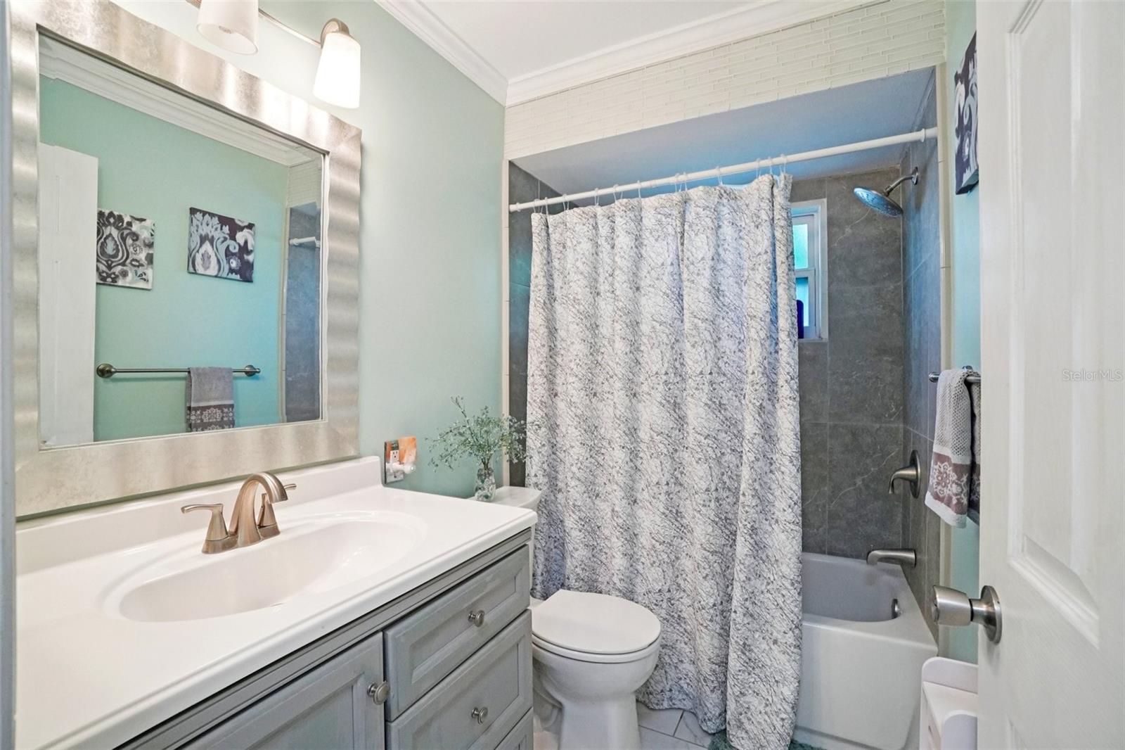 HIGHLAND LAKES UNIT SIX - Residential