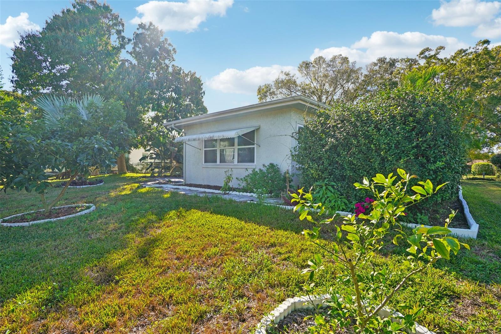 HIGHLAND LAKES UNIT SIX - Residential