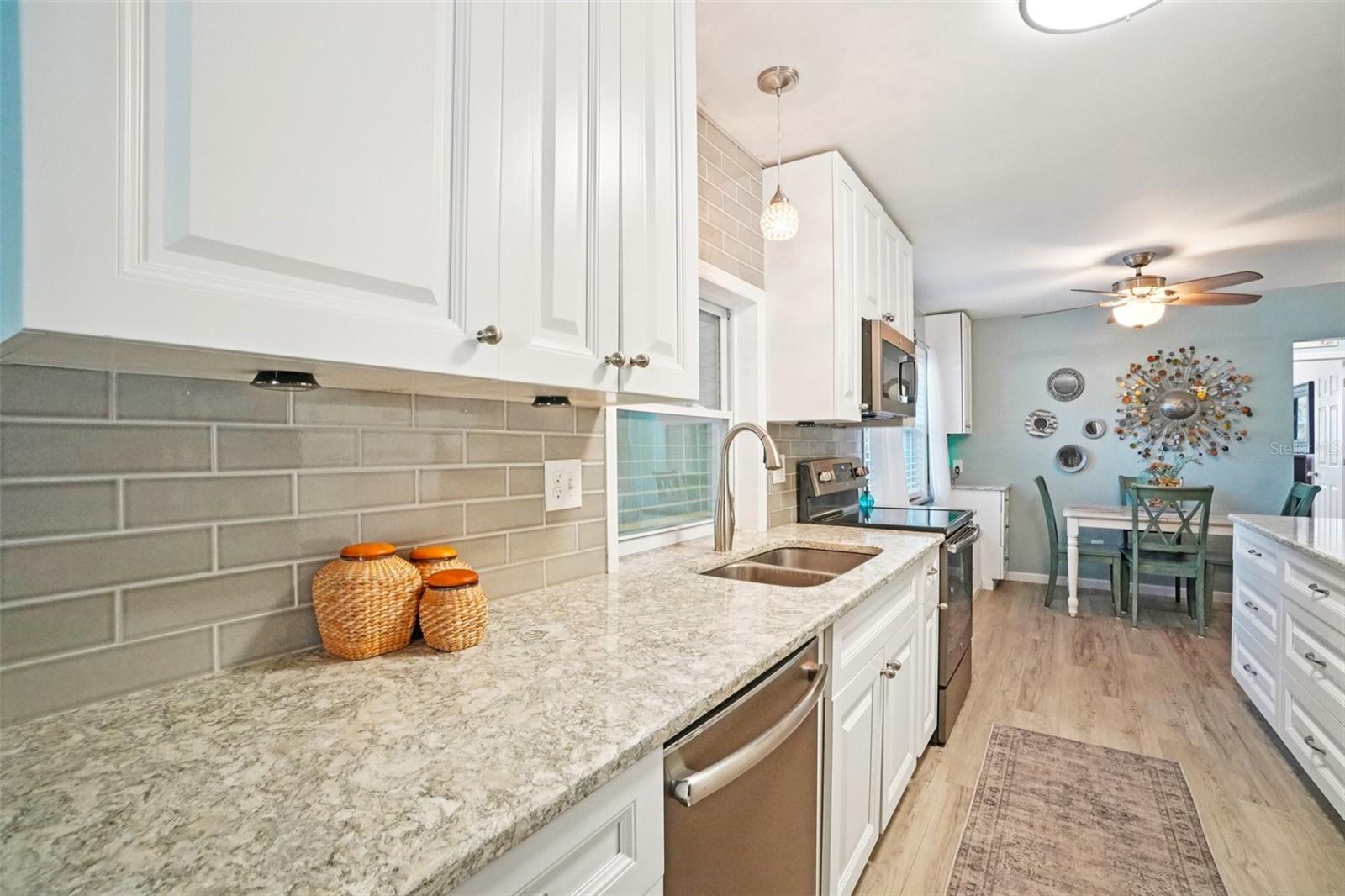 HIGHLAND LAKES UNIT SIX - Residential