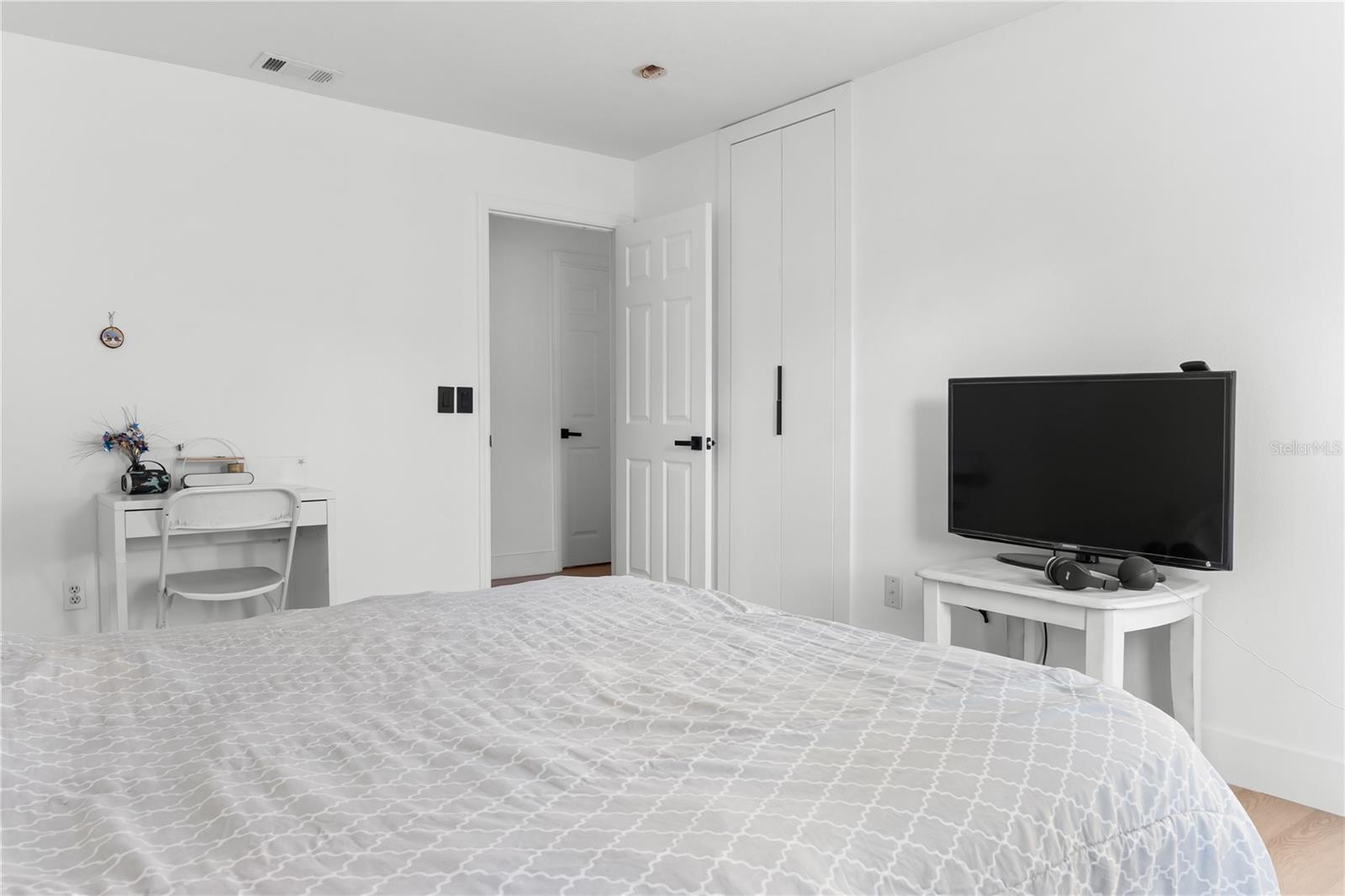 ROCKET CITYA - Residential