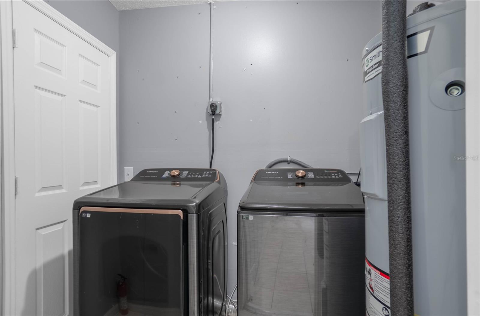 INVERNESS HIGHLANDS WEST - Residential