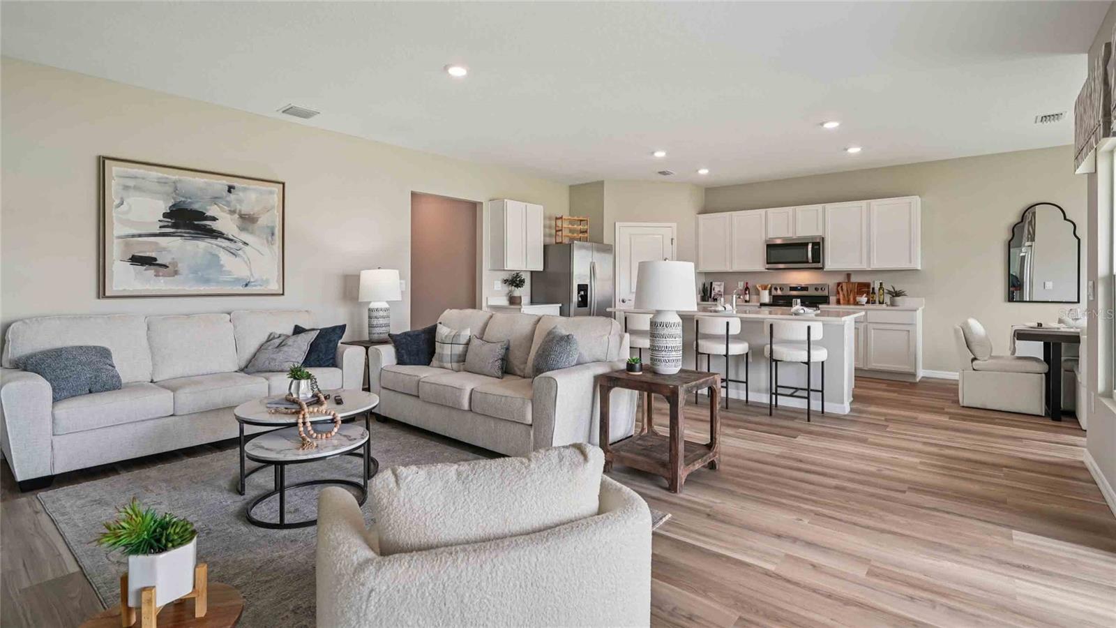 BRIARWOOD - Residential