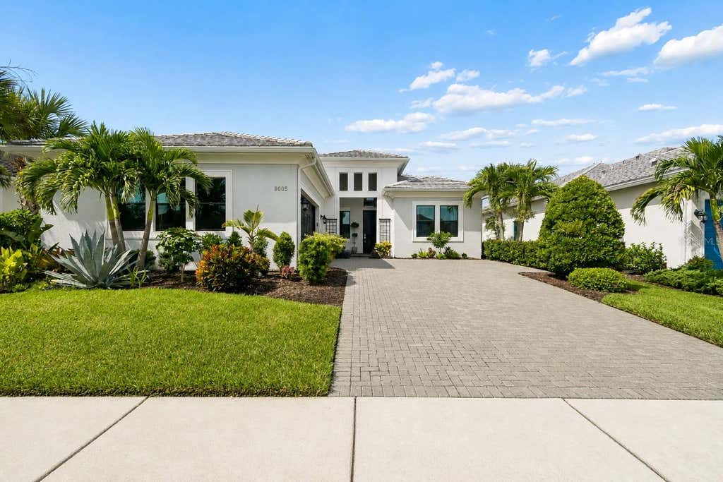Photo of 9005 Bernini Place, Sarasota, FL 34240 (MLS # TB8536590)
