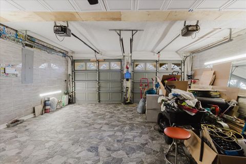 listing image 42