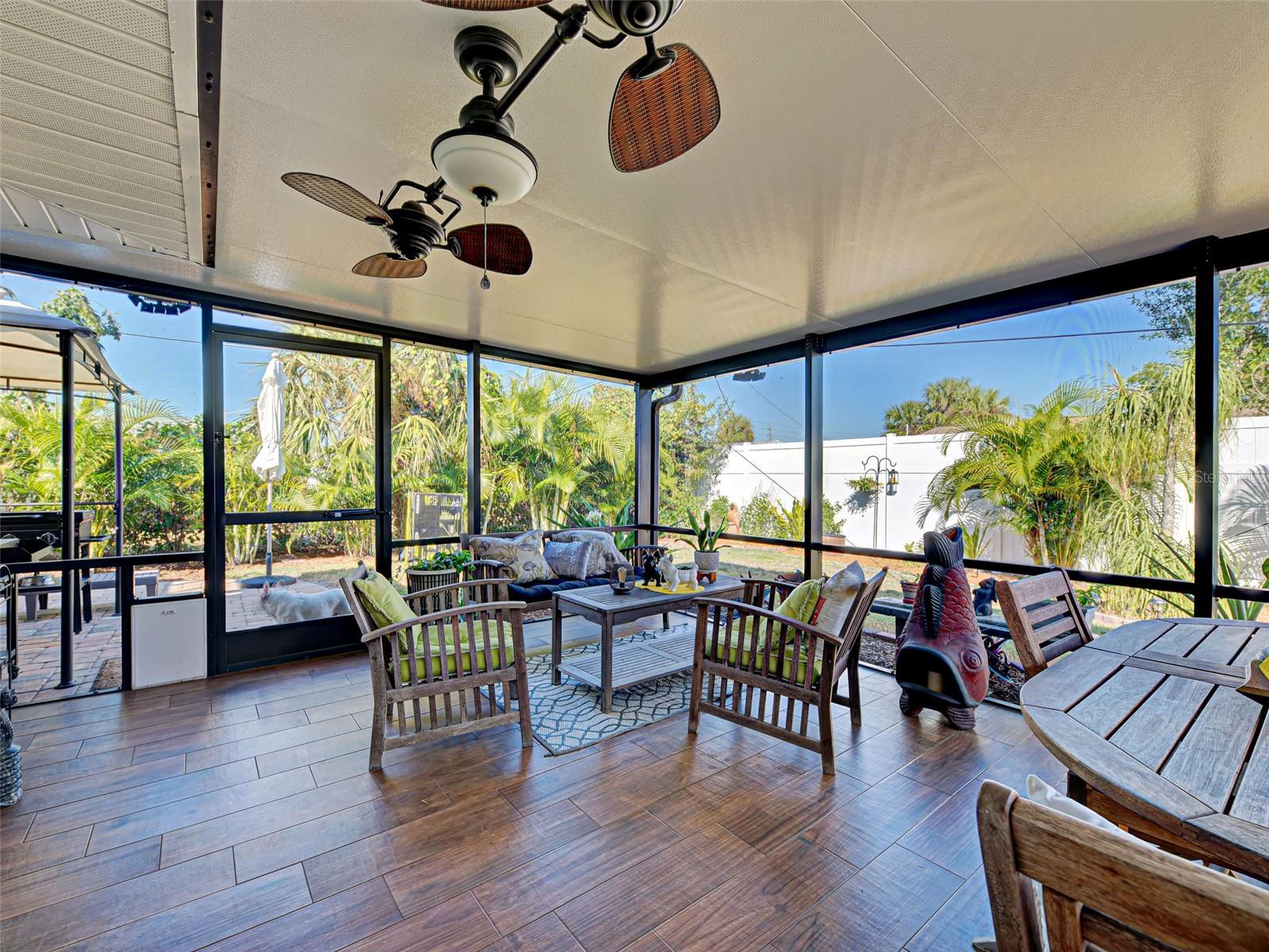 LA REBA SUB - Residential