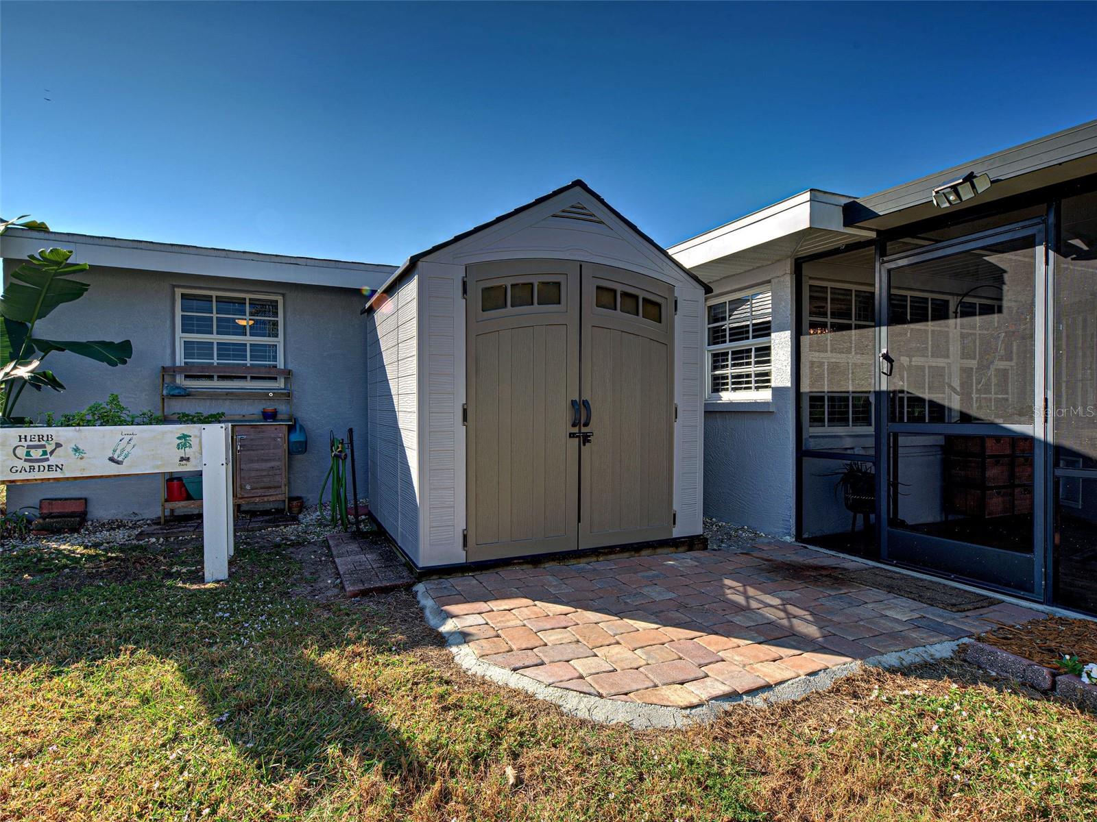 LA REBA SUB - Residential