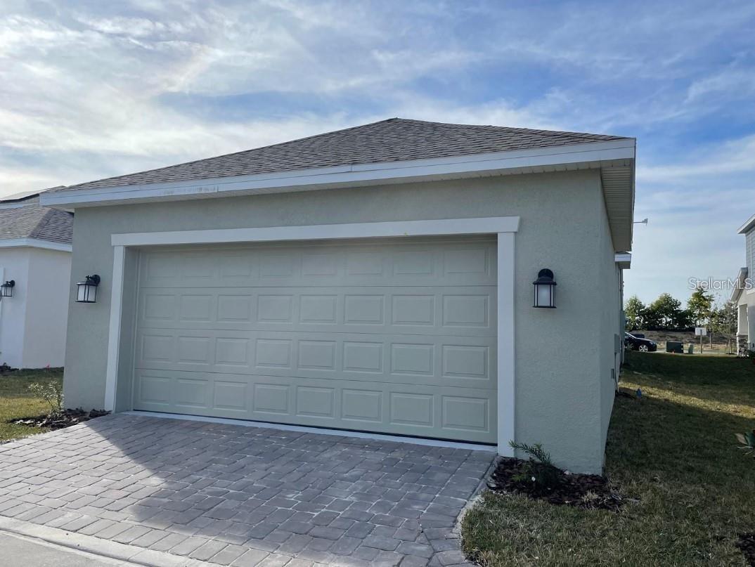 WATERSIDE/JOHNS LAKE PH 2C - Residential Lease