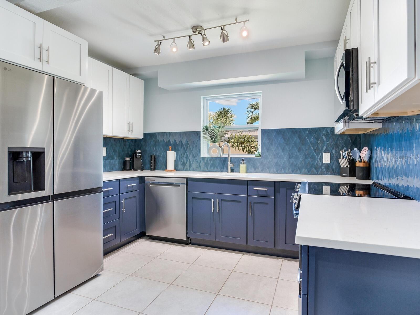 MADEIRA SHORES 1ST ADD - Residential Lease