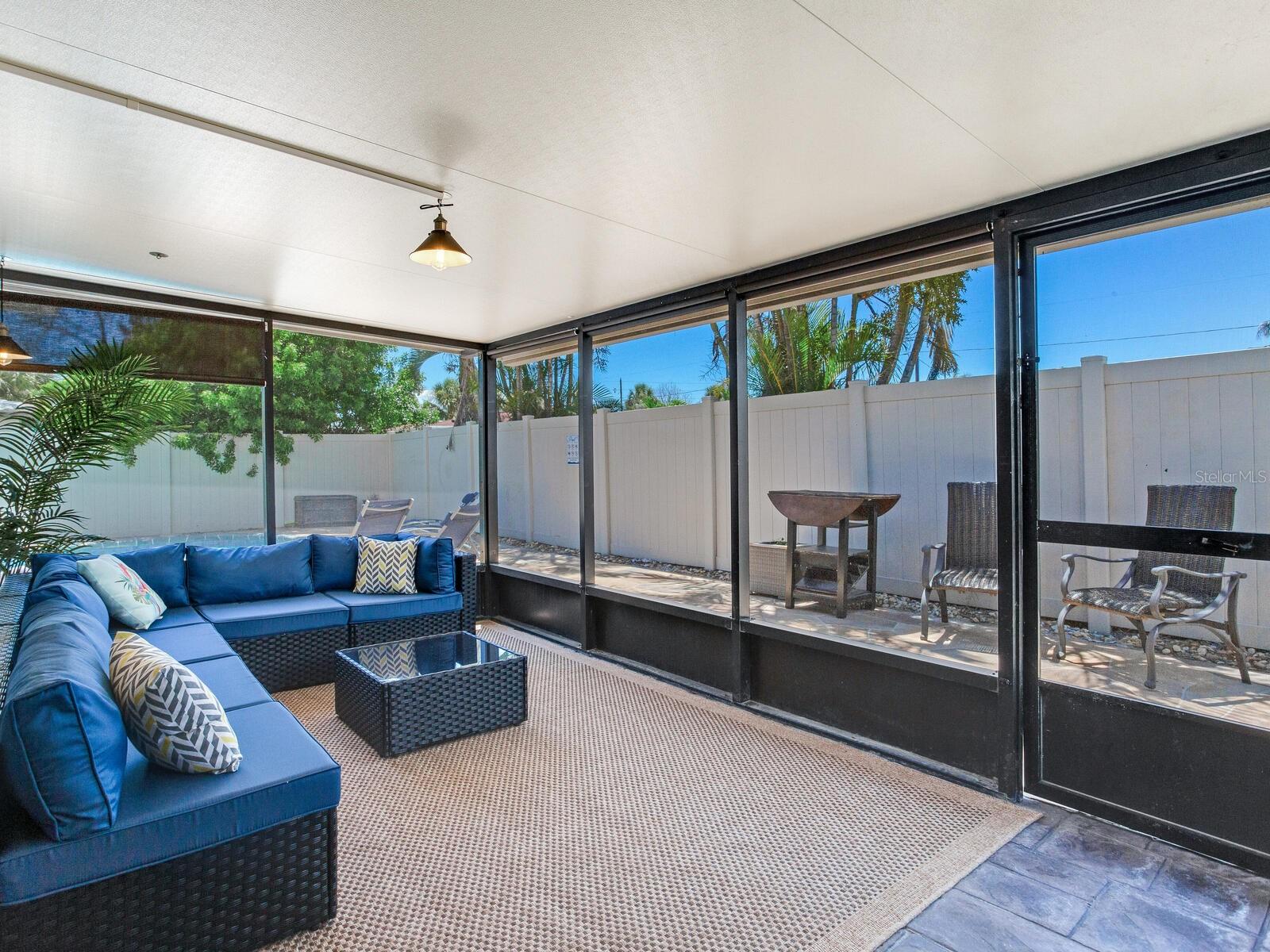 MADEIRA SHORES 1ST ADD - Residential Lease