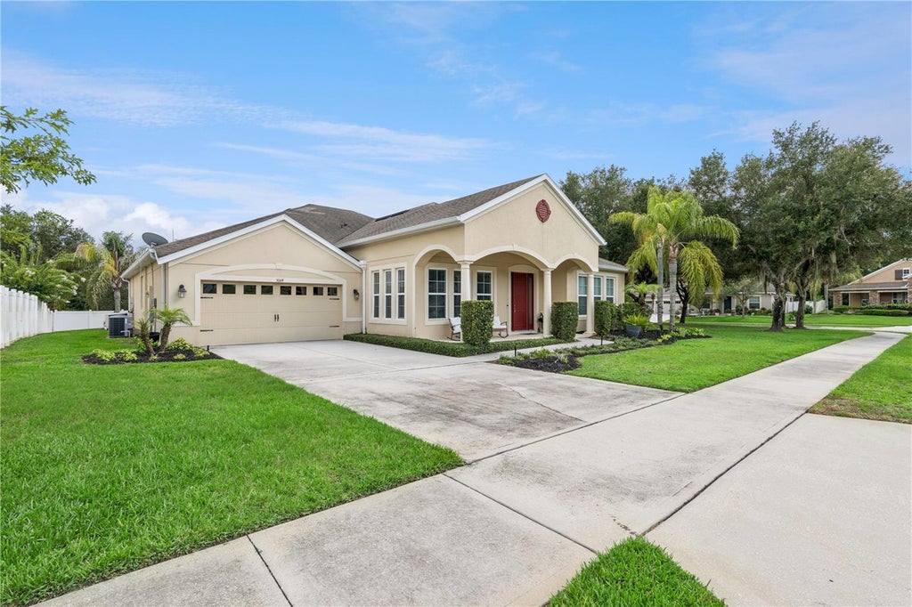 Photo of 3684 Chandler Estates Drive, Apopka, FL 32712 (MLS # O6419454)