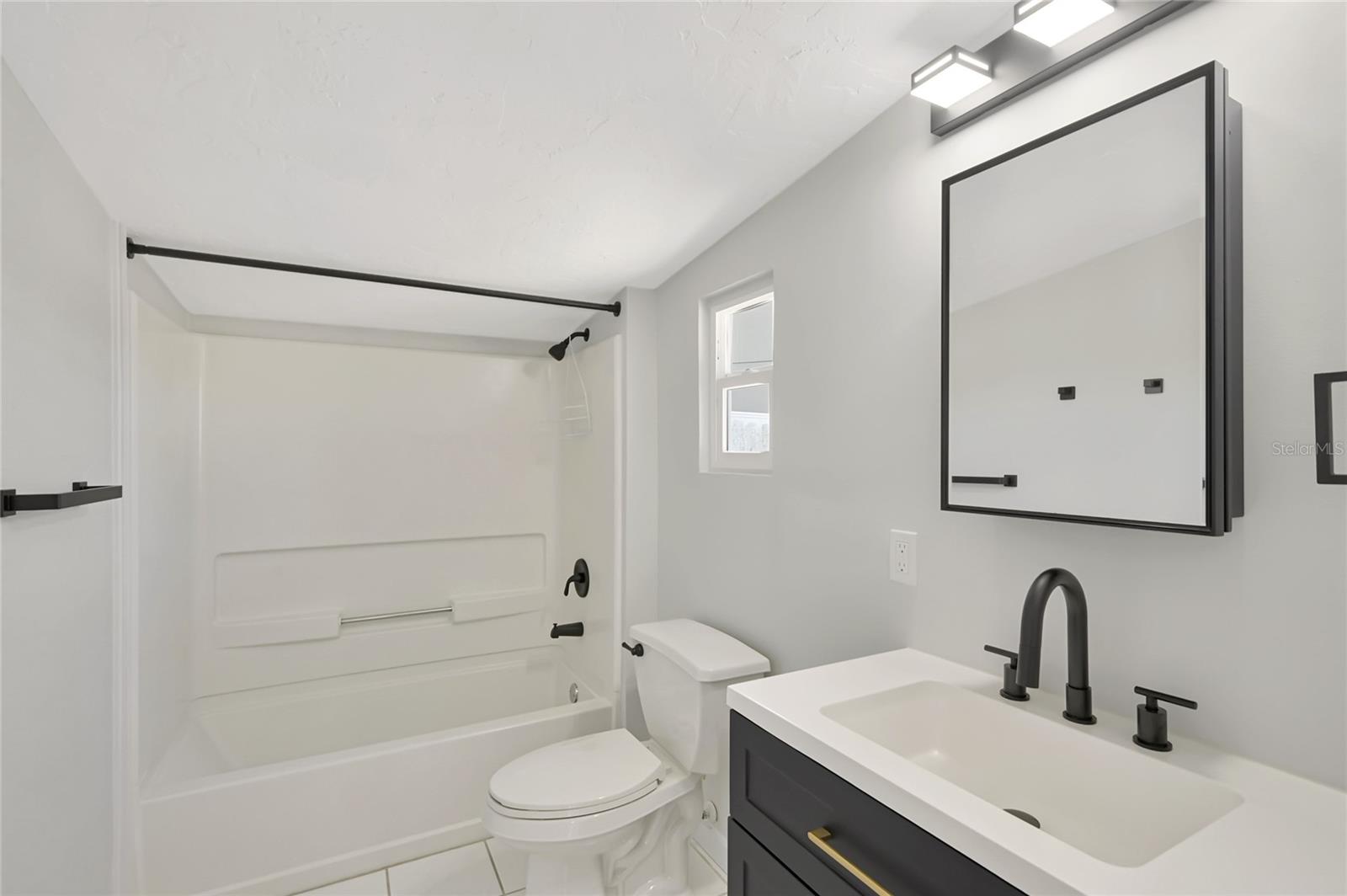 SAGAMORE ESTATES - Residential Lease