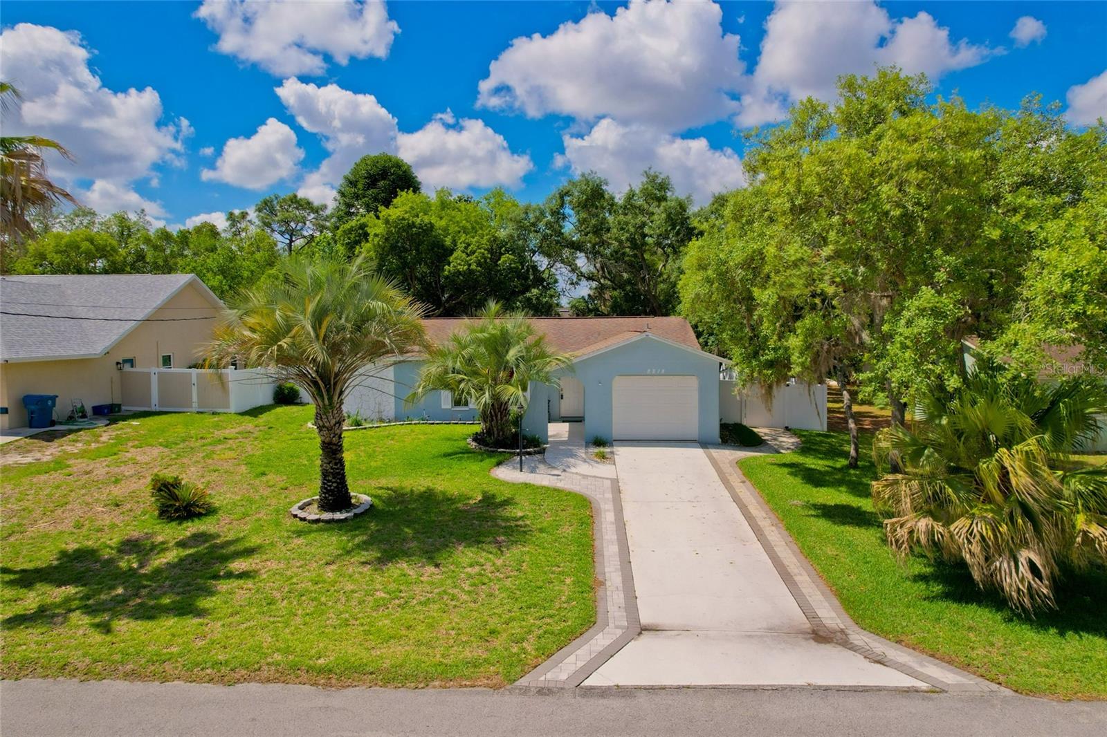 SPRING HILL - Residential