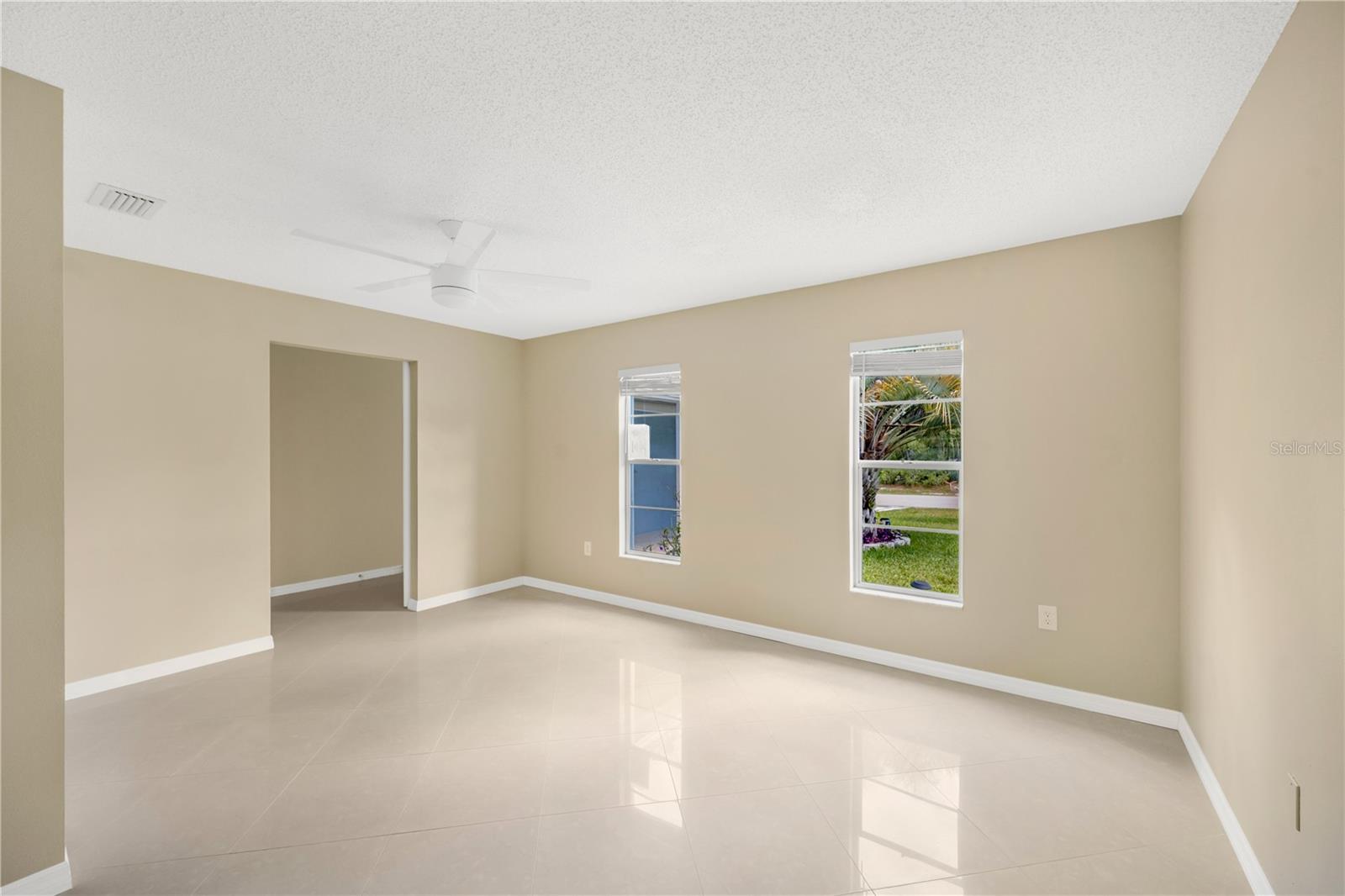 SPRING HILL - Residential