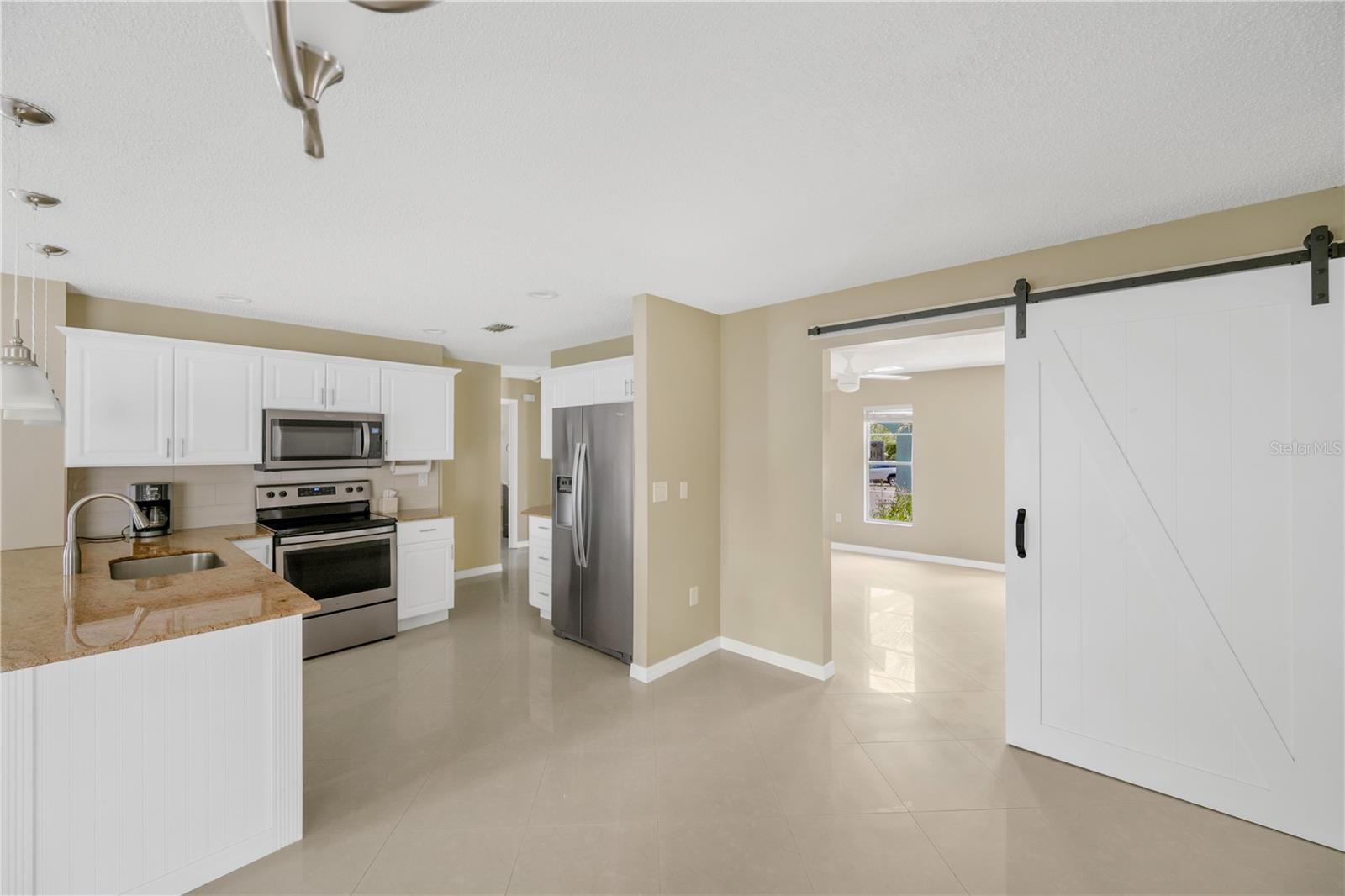 SPRING HILL - Residential