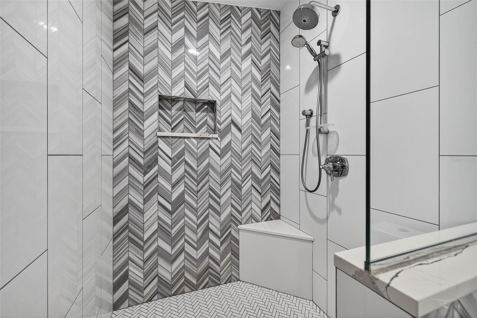 SUMMIT PARK - Residential Lease