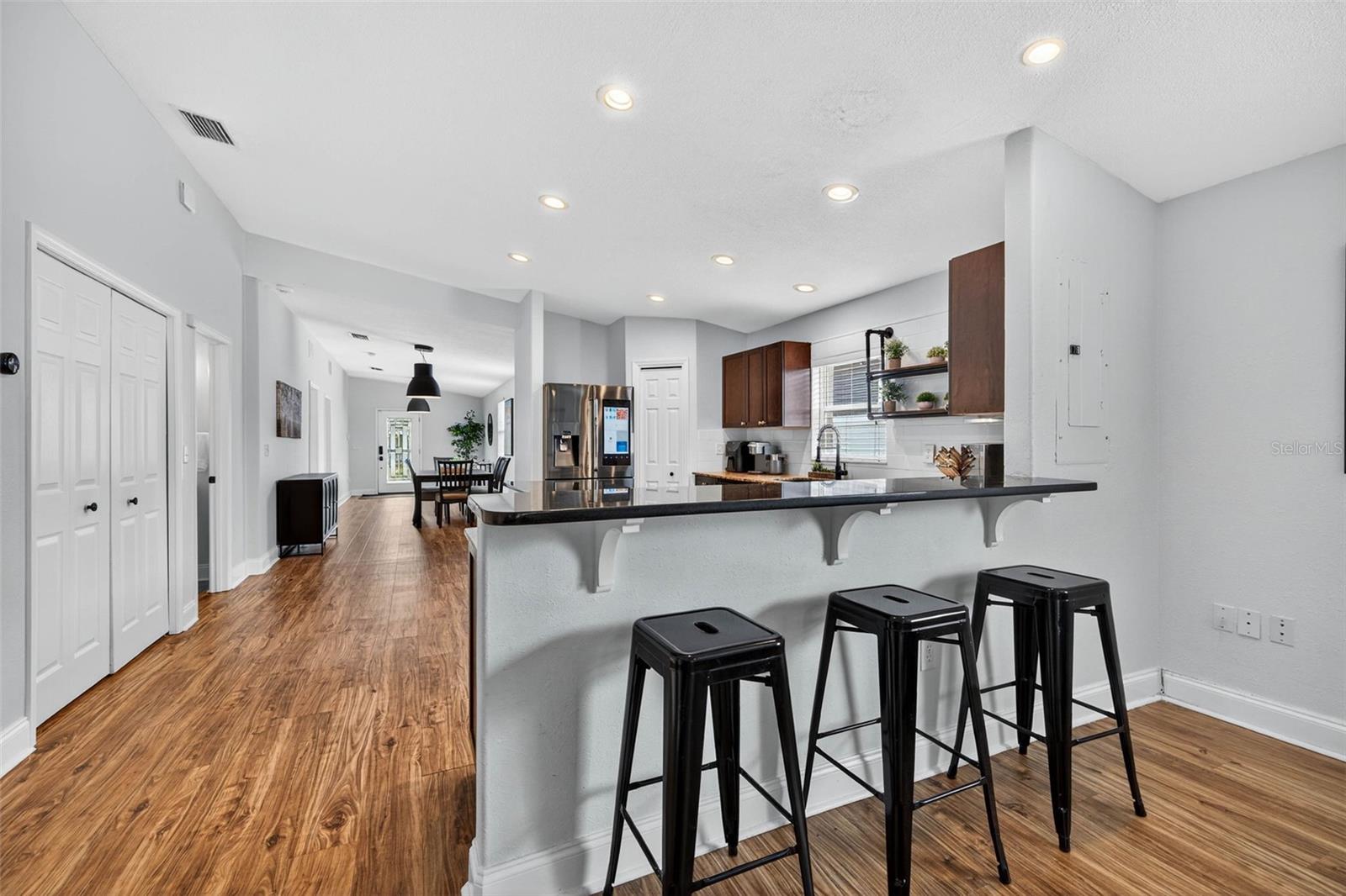 SUMMIT PARK - Residential Lease