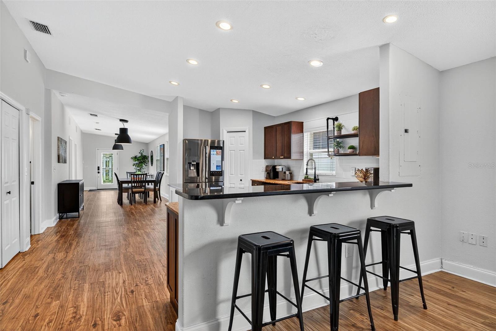 SUMMIT PARK - Residential Lease