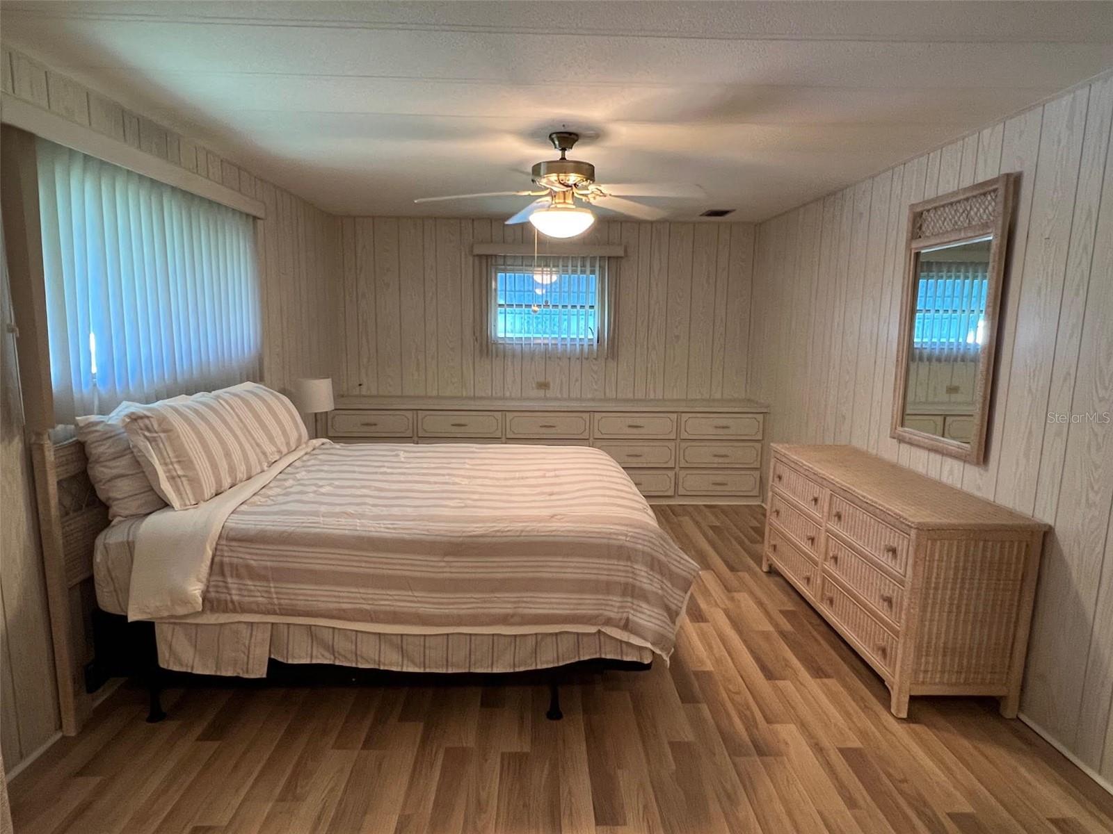 PALM HILL MOBILE HOME PARK UNREC - Residential