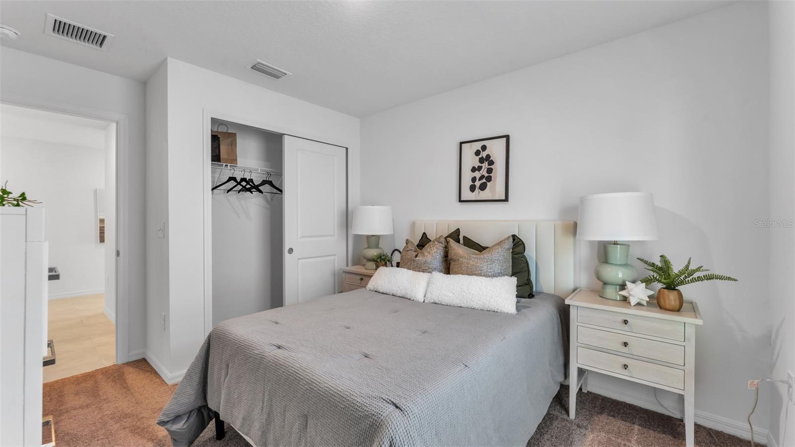 RESERVE AT FOREST LAKE - PHASE 1 - Residential Lease