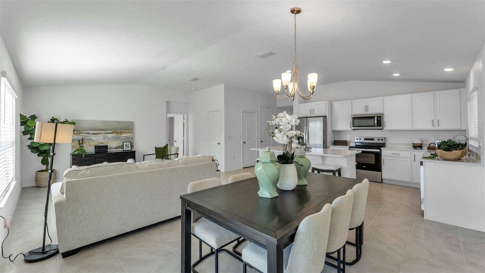 RESERVE AT FOREST LAKE - PHASE 1 - Residential Lease