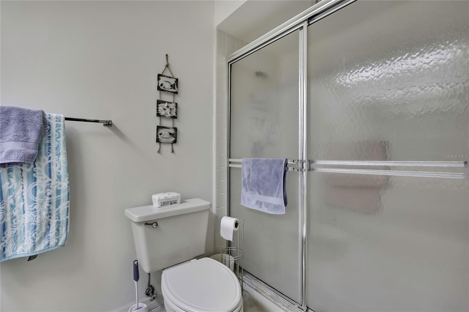 TMBR PINES PN GR VL - Residential