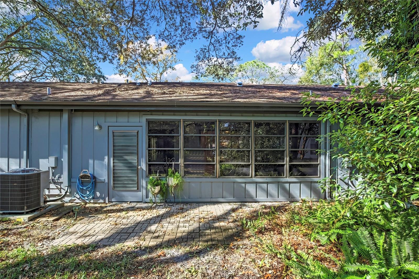 TMBR PINES PN GR VL - Residential