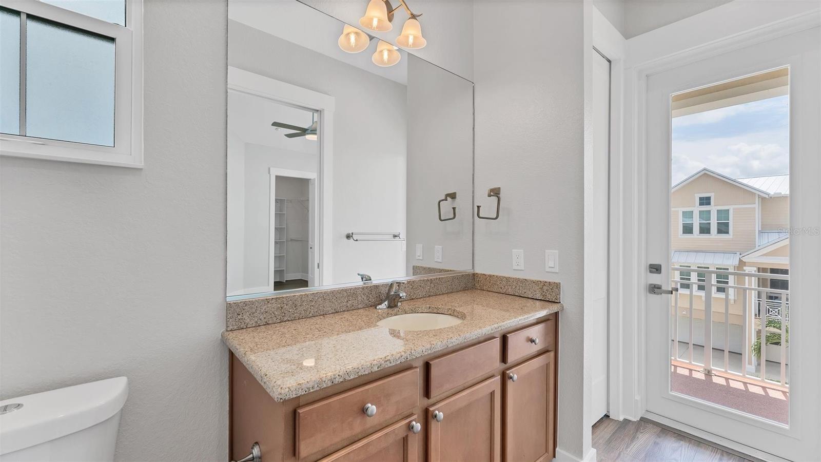 LANDINGS/CORAL CRK - Residential Lease