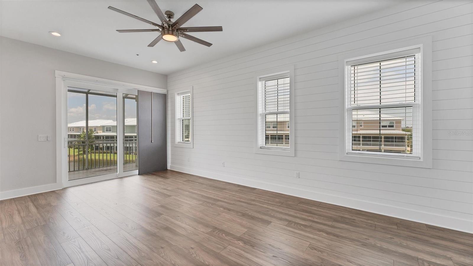 LANDINGS/CORAL CRK - Residential Lease