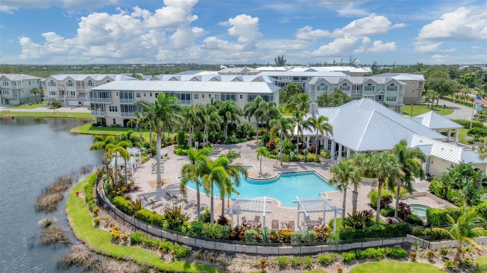 LANDINGS/CORAL CRK - Residential Lease