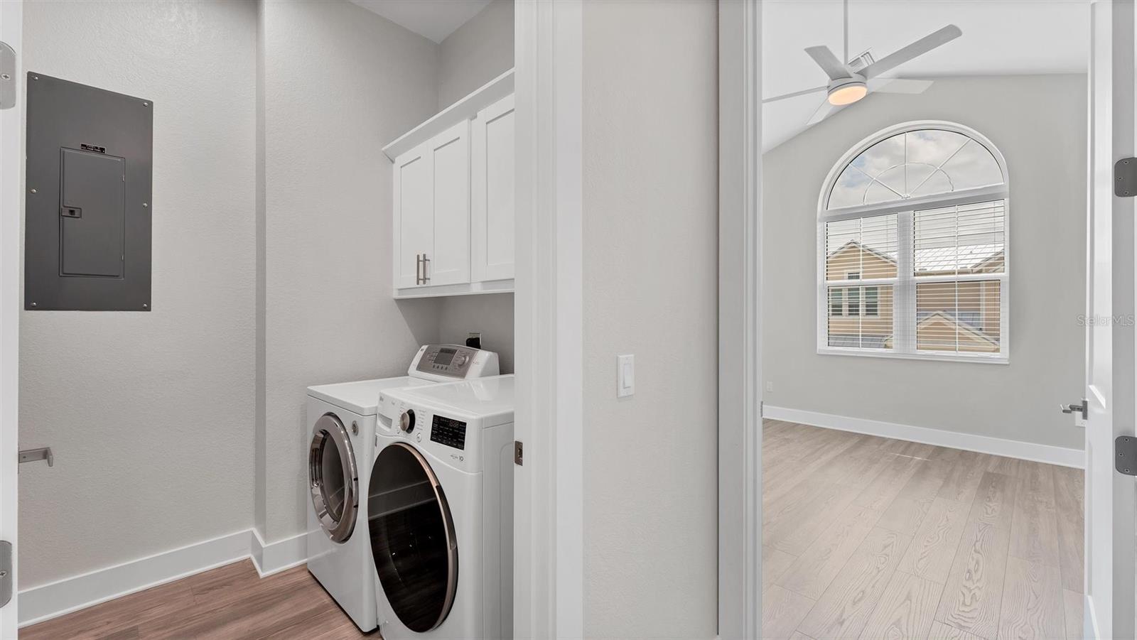 LANDINGS/CORAL CRK - Residential Lease