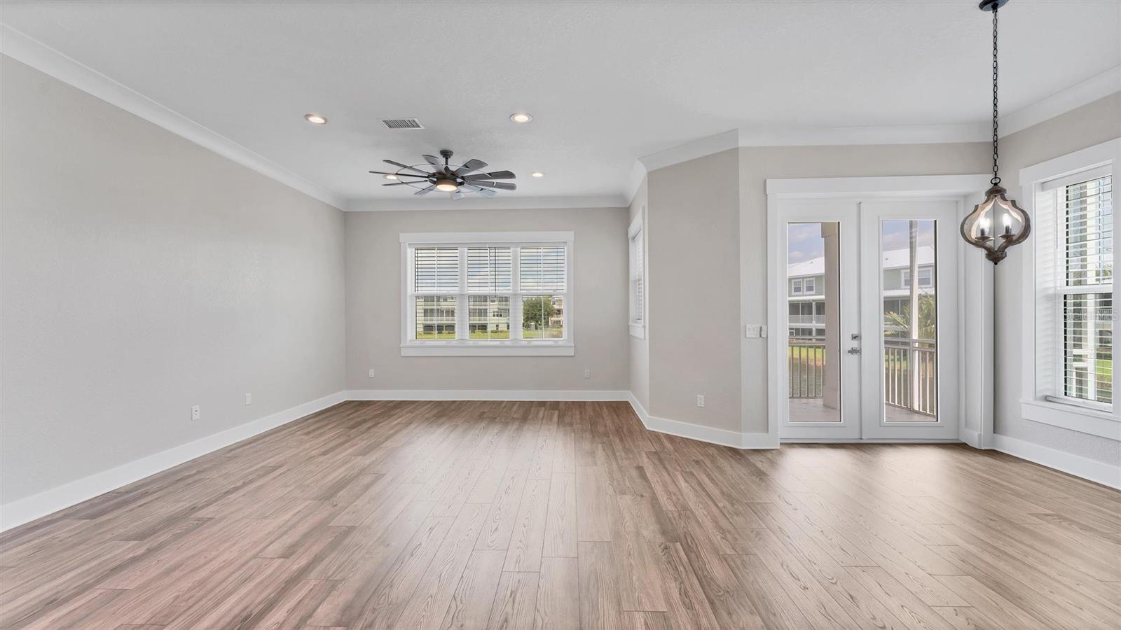 LANDINGS/CORAL CRK - Residential Lease