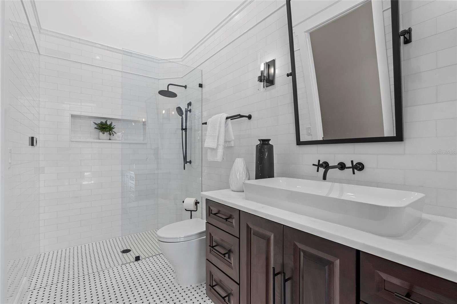 PLUNKETS ELIJAH B - Residential