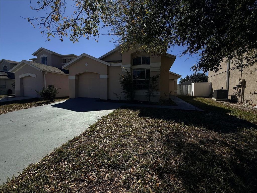 Photo of 1104 Sail Creek Drive, Orlando, FL 32824 (MLS # O6379049)