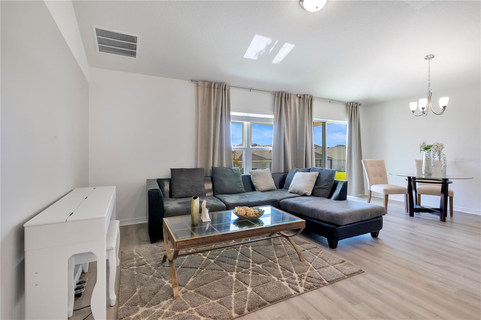 BELLAVIVA PH 2 - Residential